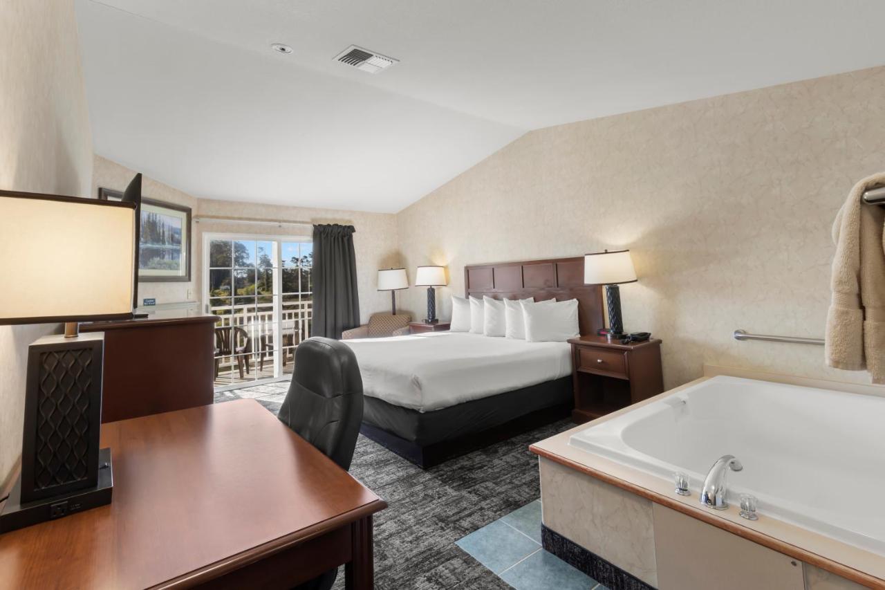 Beach House Inn Fort Bragg Bagian luar foto