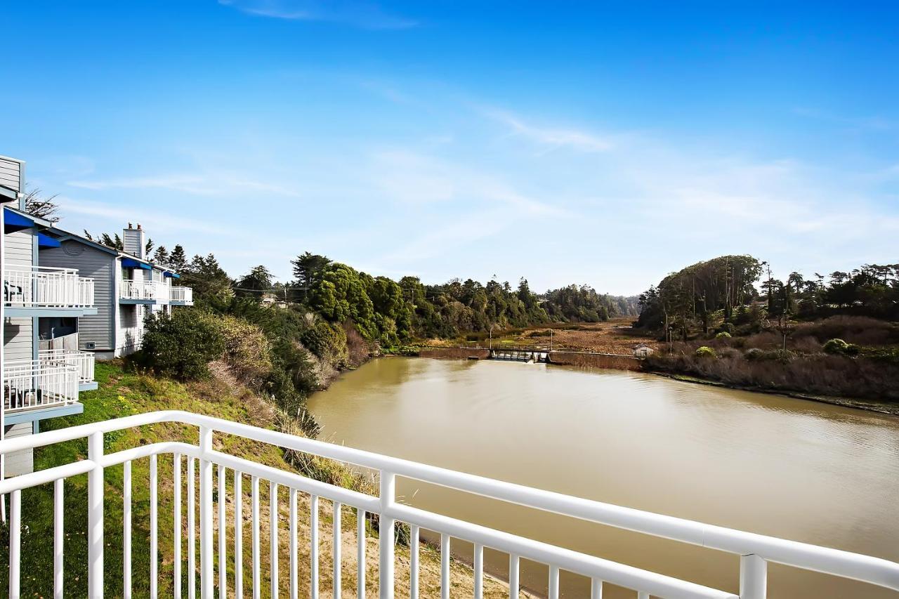 Beach House Inn Fort Bragg Bagian luar foto