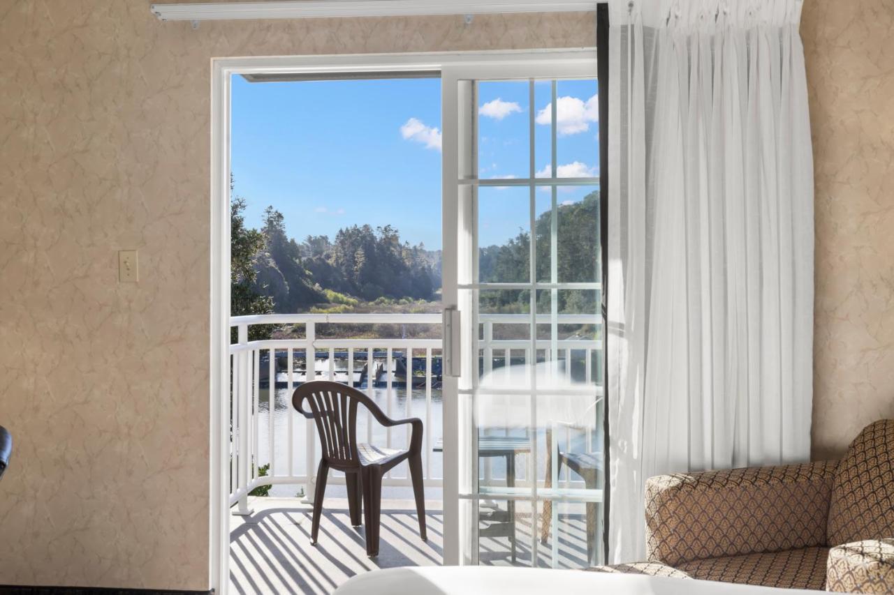 Beach House Inn Fort Bragg Bagian luar foto