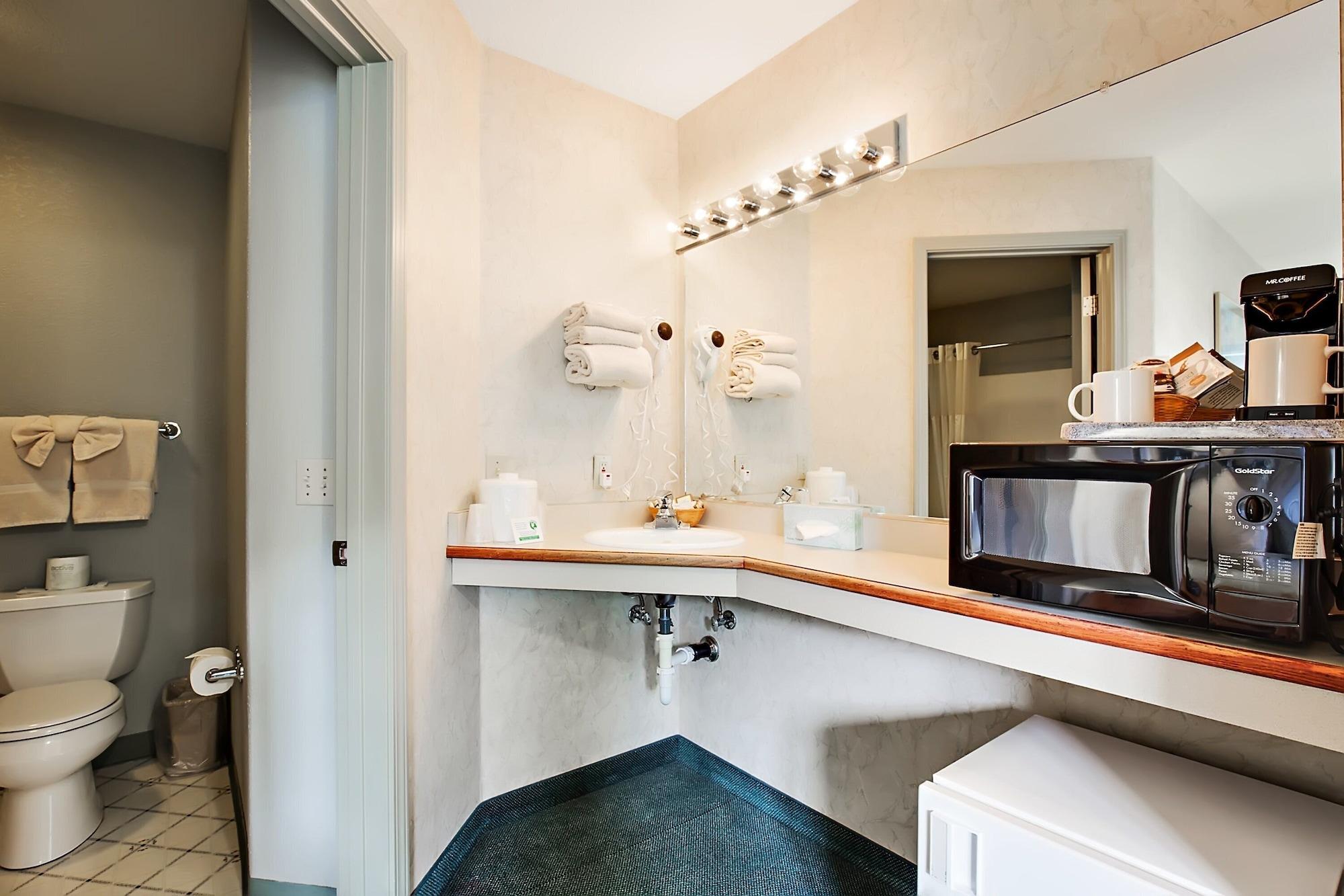 Beach House Inn Fort Bragg Bagian luar foto