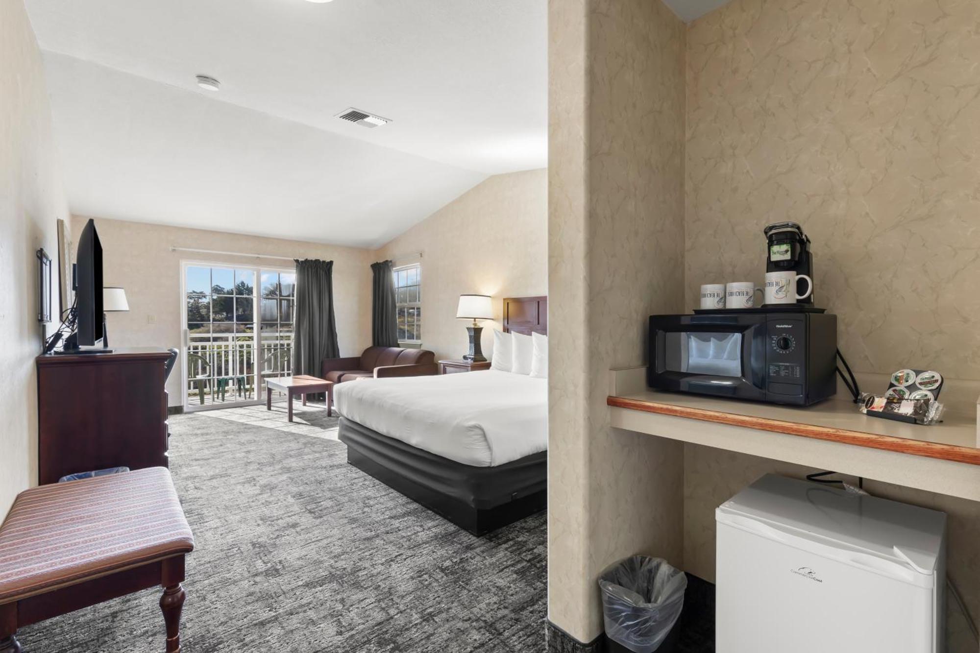 Beach House Inn Fort Bragg Bagian luar foto