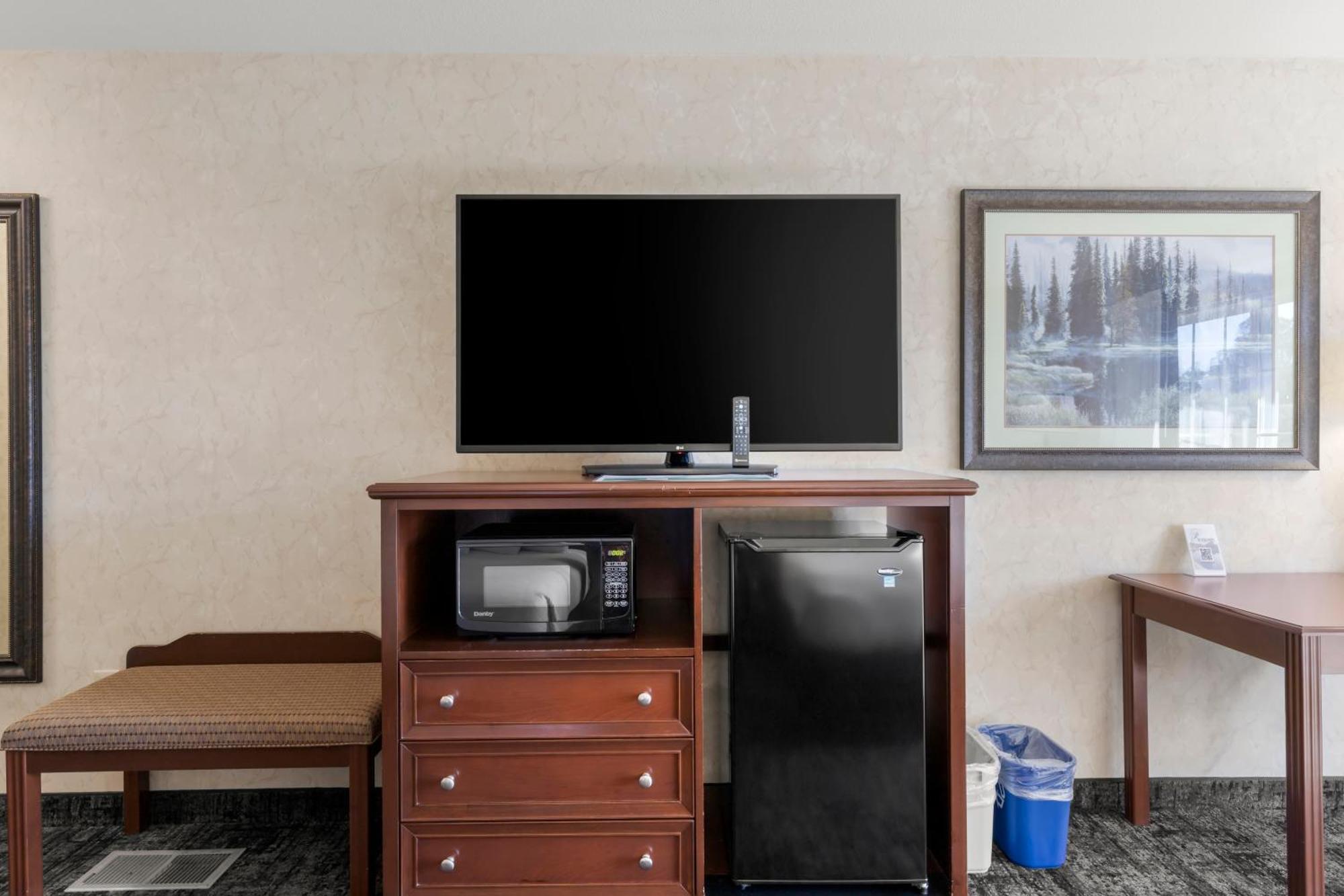 Beach House Inn Fort Bragg Ruang foto